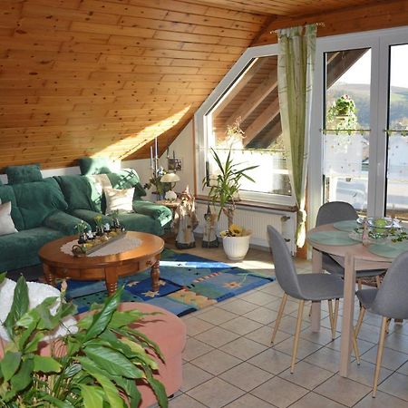Ferienwohnung Auszeit Waxweiler Екстериор снимка