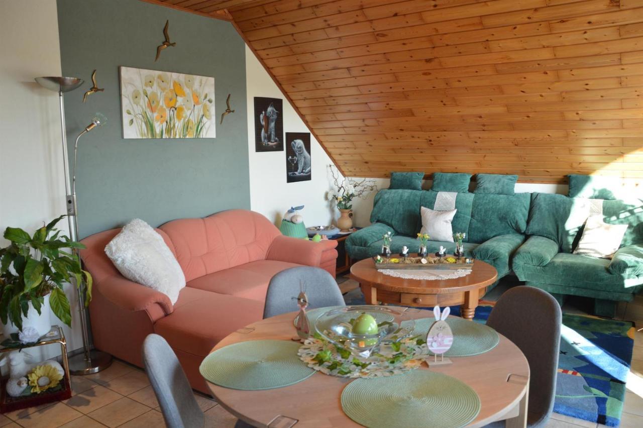 Ferienwohnung Auszeit Waxweiler Екстериор снимка