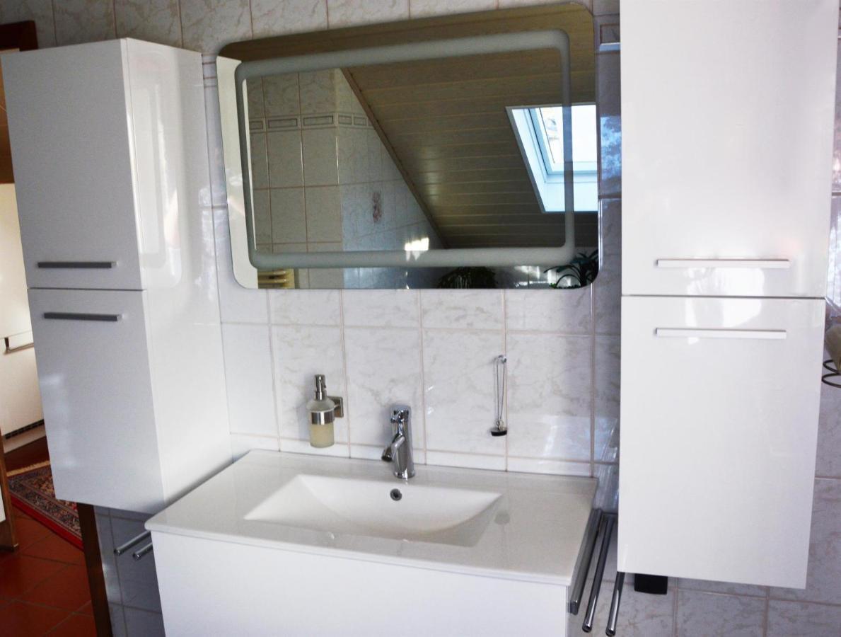 Ferienwohnung Auszeit Waxweiler Екстериор снимка